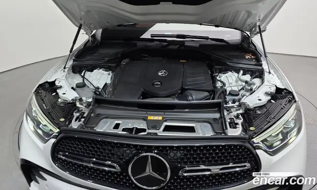 Mercedes-Benz GLC-Class 2024 2.0 автомат (гидро), миниатюра 6 Mercedes-Benz GLC-Class 2024 2.0 автомат (гидро), миниатюра 6