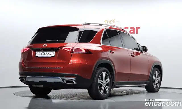 Mercedes-Benz GLE-Class 2019 1.9 автомат (гидро), миниатюра 2