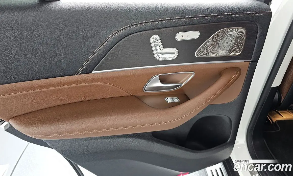 Mercedes-Benz GLE-Class 2023 3.0 автомат (гидро), фото 15