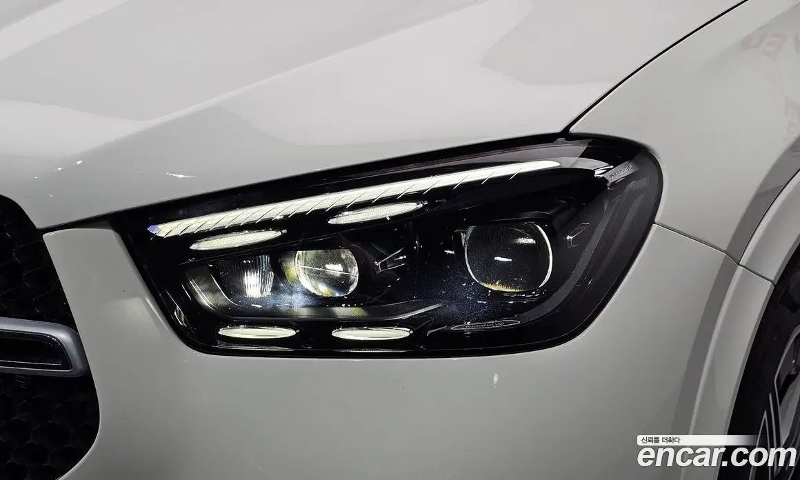 Mercedes-Benz GLE-Class 2023 3.0 автомат (гидро), фото 8