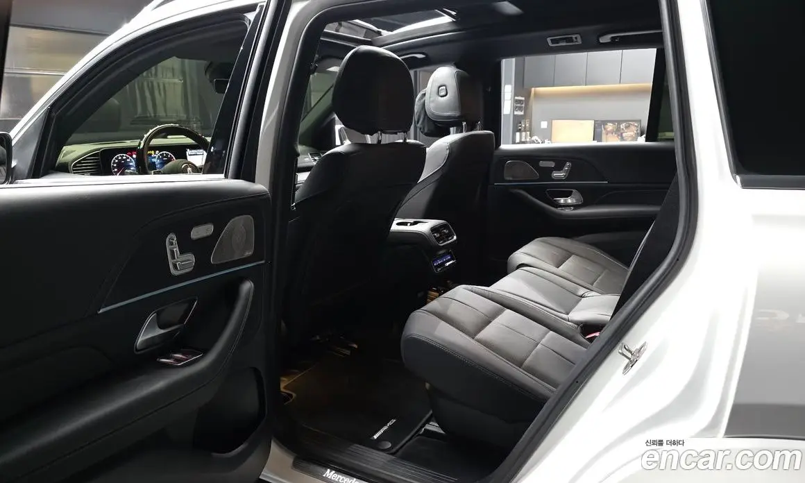 Mercedes-Benz GLS-Class 2026 3.0 автомат (гидро), фото 16