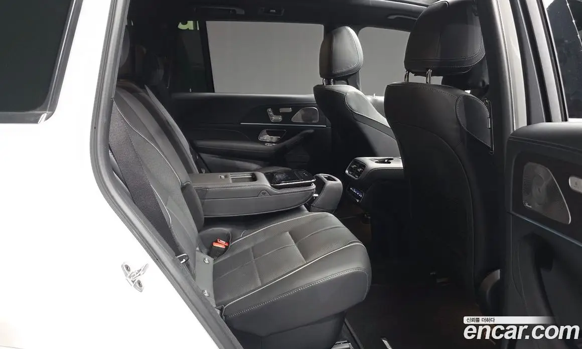 Mercedes-Benz GLS-Class 2026 3.0 автомат (гидро), фото 18