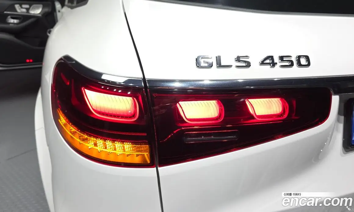 Mercedes-Benz GLS-Class 2026 3.0 автомат (гидро), фото 9