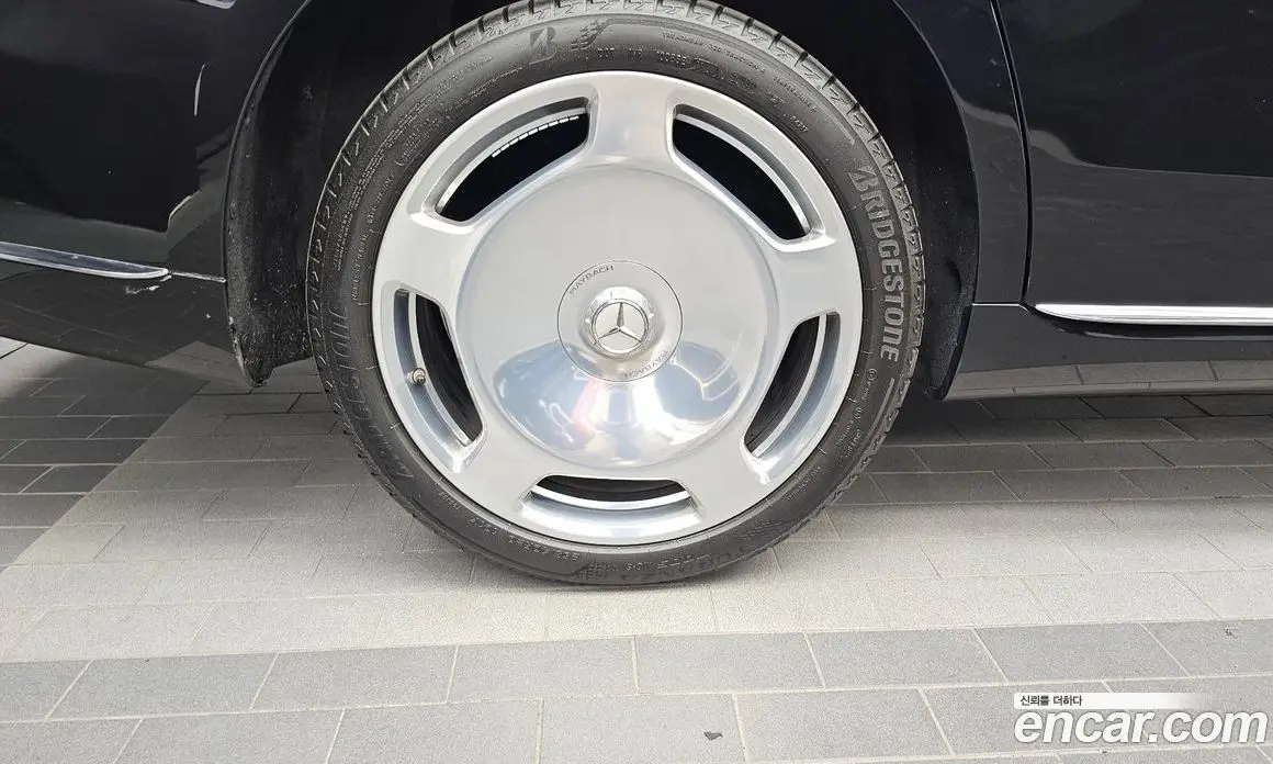 Mercedes-Benz S-Class 2022 4.0 автомат (гидро), фото 5 Mercedes-Benz S-Class 2022 4.0 автомат (гидро), фото 5