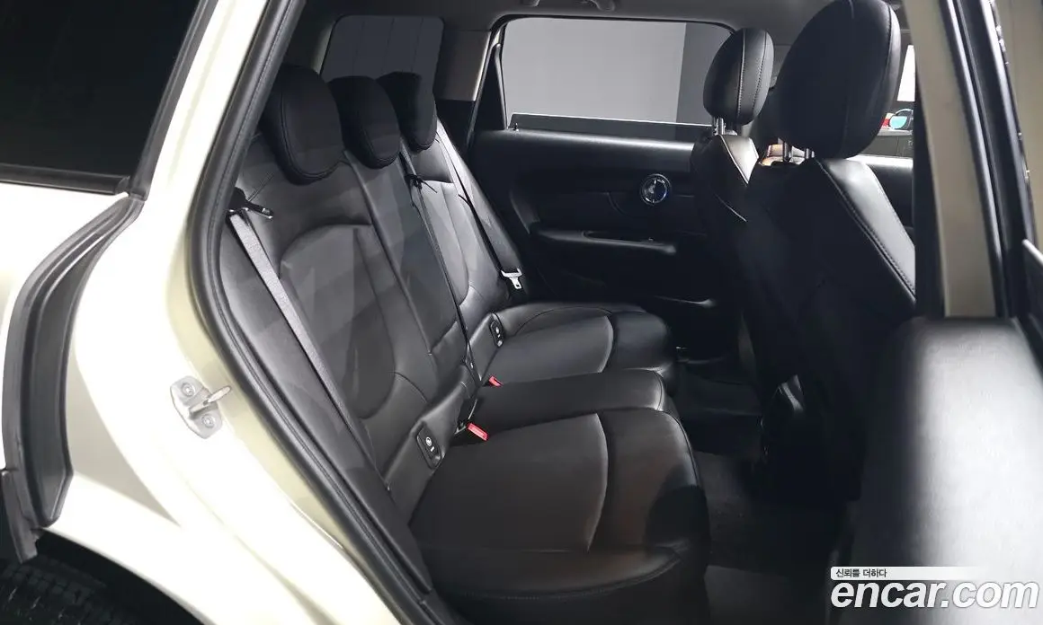 Mini Clubman 2019 1.5 автомат (гидро), фото 16 Mini Clubman 2019 1.5 автомат (гидро), фото 16