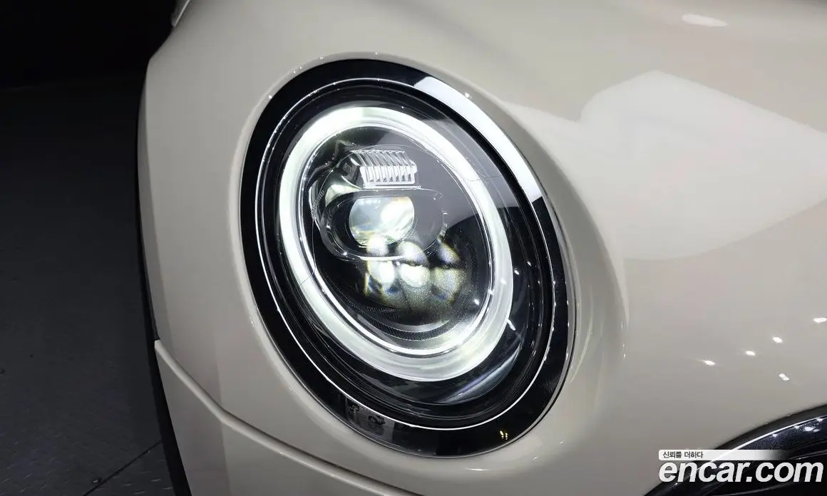 Mini Clubman 2019 1.5 автомат (гидро), фото 8 Mini Clubman 2019 1.5 автомат (гидро), фото 8