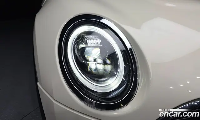 Mini Clubman 2019 1.5 автомат (гидро), миниатюра 8 Mini Clubman 2019 1.5 автомат (гидро), миниатюра 8