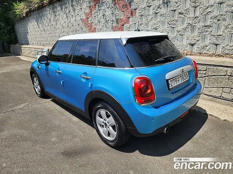 Mini Cooper 2015 1.5 автомат (гидро), фото 4 Mini Cooper 2015 1.5 автомат (гидро), фото 4