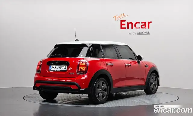 Mini Cooper 2023 1.5 автомат (гидро), миниатюра 2
