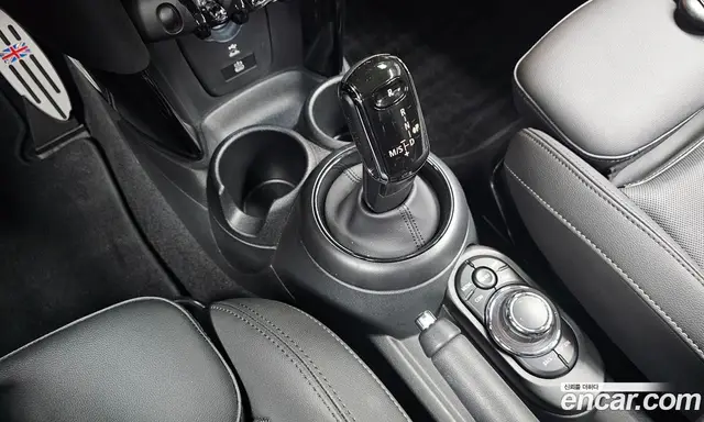 Mini Cooper 2023 1.5 автомат (гидро), миниатюра 12