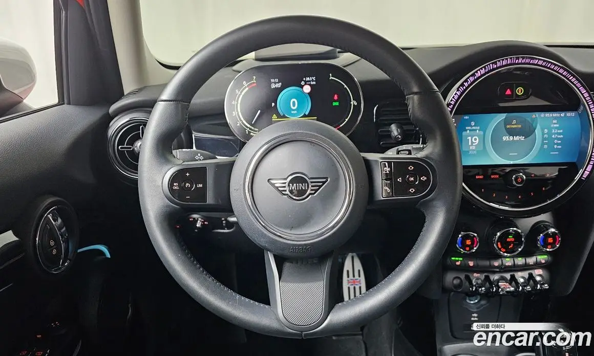 Mini Cooper 2023 1.5 автомат (гидро), фото 18