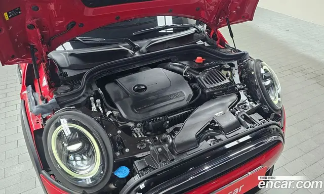 Mini Cooper 2023 1.5 автомат (гидро), миниатюра 6