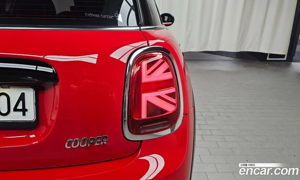 Mini Cooper 2023 1.5 автомат (гидро), фото 9