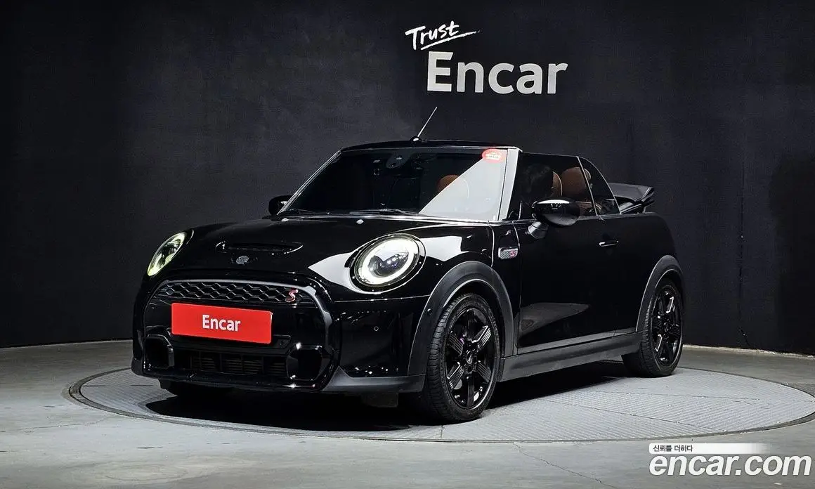 Mini Cooper Convertible 2022 2.0 автомат (гидро), фото 1 Mini Cooper Convertible 2022 2.0 автомат (гидро), фото 1