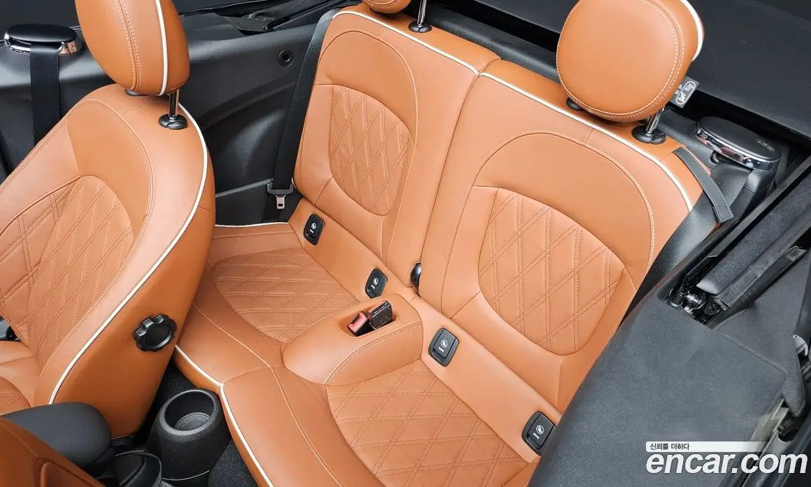 Mini Cooper Convertible 2022 2.0 автомат (гидро), фото 16 Mini Cooper Convertible 2022 2.0 автомат (гидро), фото 16