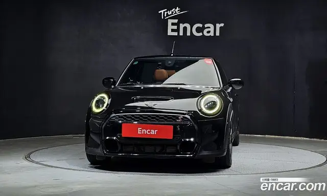 Mini Cooper Convertible 2022 2.0 автомат (гидро), миниатюра 3 Mini Cooper Convertible 2022 2.0 автомат (гидро), миниатюра 3