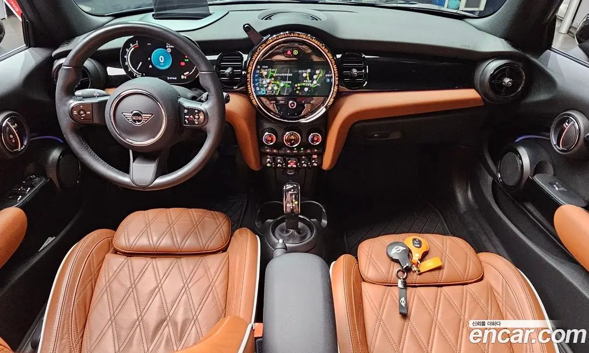 Mini Cooper Convertible 2022 2.0 автомат (гидро), фото 10 Mini Cooper Convertible 2022 2.0 автомат (гидро), фото 10