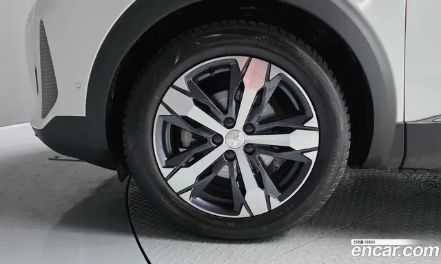 Peugeot 5008 2022 2.0 автомат (гидро), миниатюра 5 Peugeot 5008 2022 2.0 автомат (гидро), миниатюра 5
