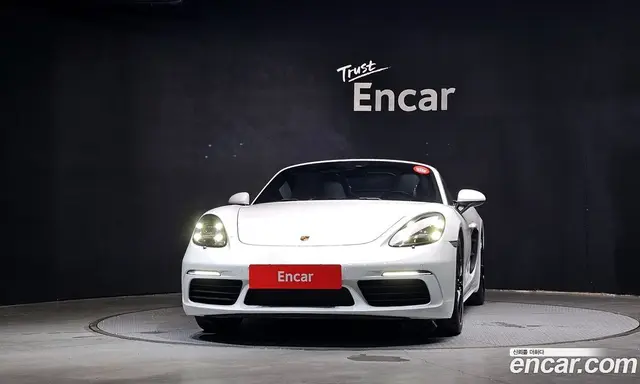 Porsche 718 2020 2.5 автомат (гидро), миниатюра 3