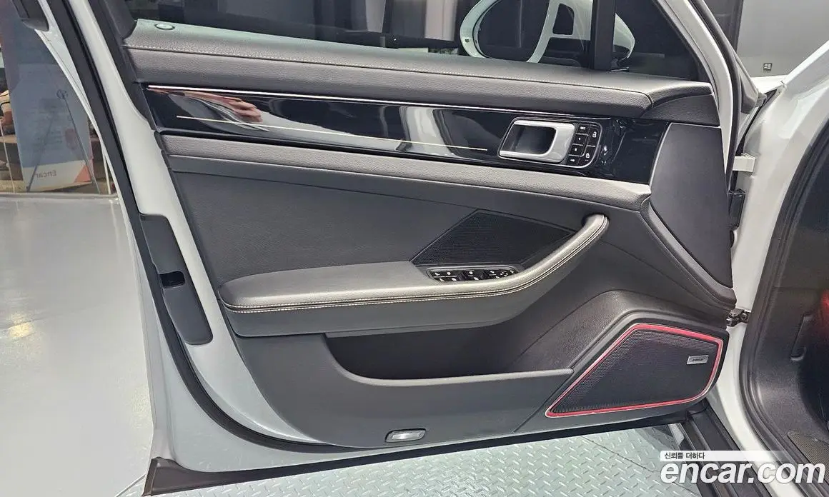 Porsche Panamera 2020 3.0 автомат (гидро), фото 14