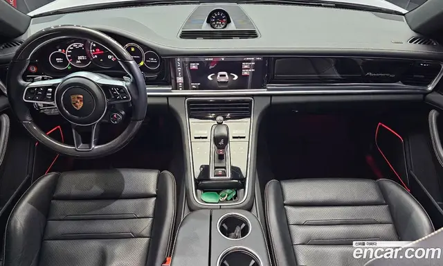 Porsche Panamera 2020 3.0 автомат (гидро), миниатюра 10