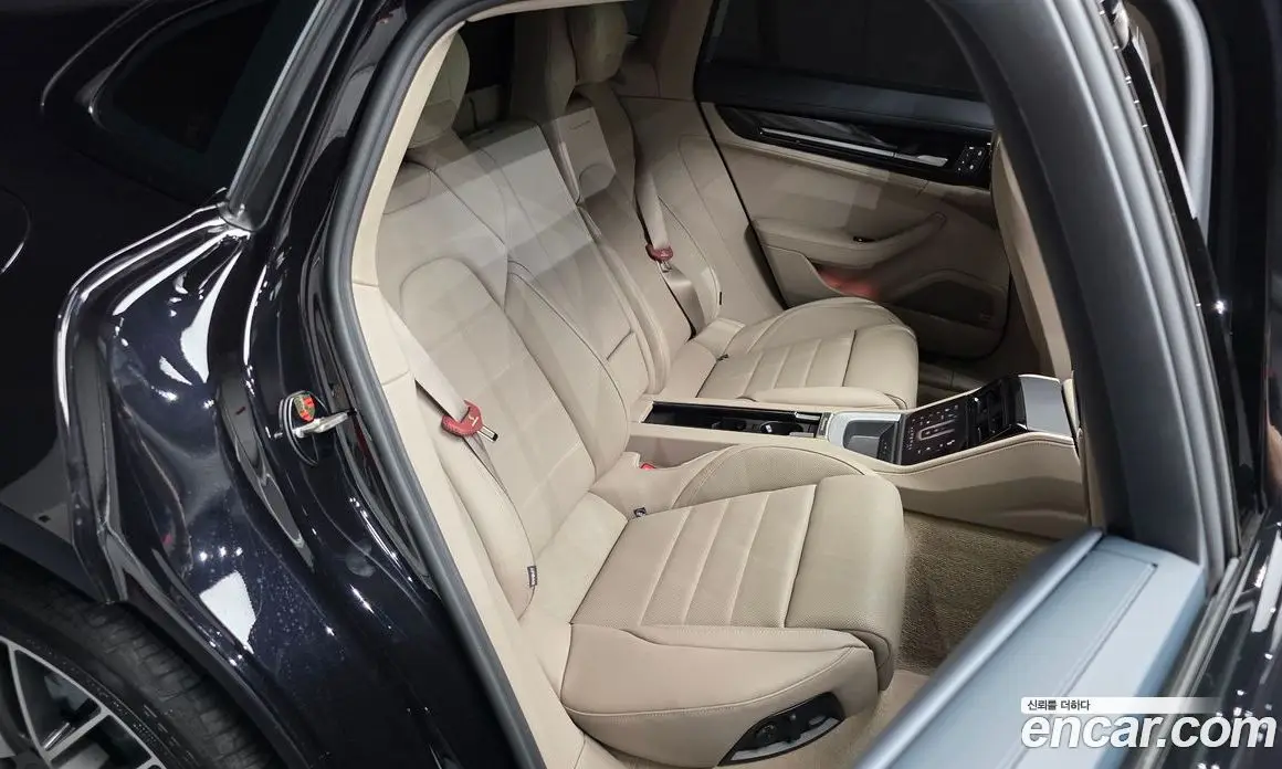 Porsche Panamera 2025 2.9 автомат (гидро), фото 17 Porsche Panamera 2025 2.9 автомат (гидро), фото 17