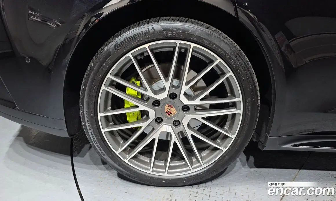 Porsche Panamera 2025 2.9 автомат (гидро), фото 5 Porsche Panamera 2025 2.9 автомат (гидро), фото 5