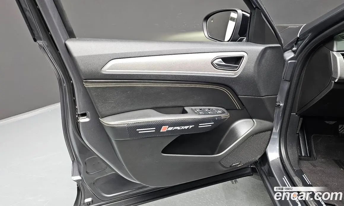 Renault (Samsung) Arkana 2024 1.6 автомат (гидро), фото 14 Renault (Samsung) Arkana 2024 1.6 автомат (гидро), фото 14