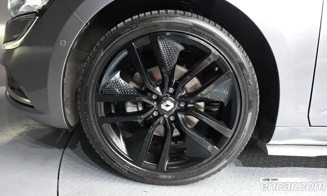 Renault (Samsung) SM6 2016 1.6 автомат (гидро), миниатюра 5 Renault (Samsung) SM6 2016 1.6 автомат (гидро), миниатюра 5