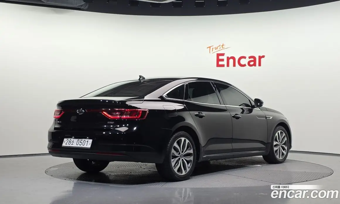 Renault (Samsung) SM6 2016 2.0 автомат (гидро), фото 2 Renault (Samsung) SM6 2016 2.0 автомат (гидро), фото 2