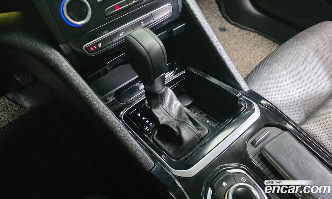 Renault (Samsung) SM6 2016 2.0 автомат (гидро), фото 9 Renault (Samsung) SM6 2016 2.0 автомат (гидро), фото 9