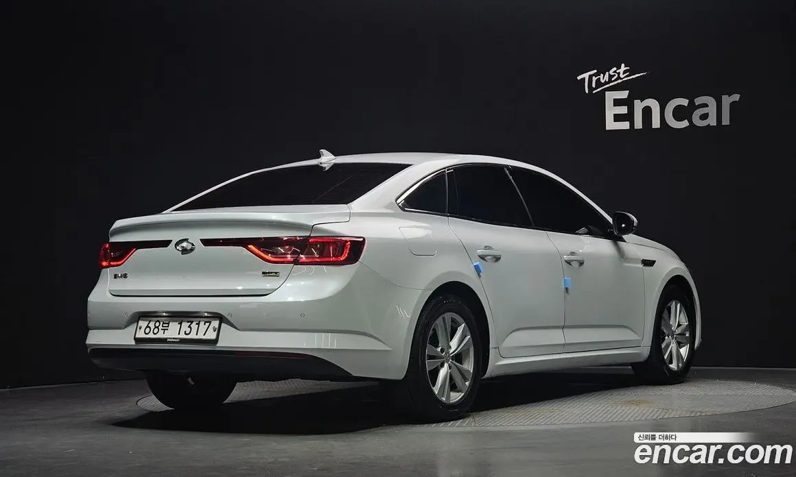 Renault (Samsung) SM6 2016 2.0 автомат (гидро), фото 2 Renault (Samsung) SM6 2016 2.0 автомат (гидро), фото 2