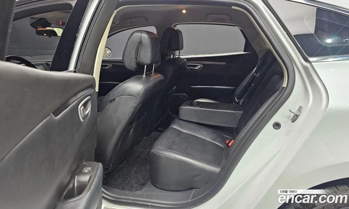 Renault (Samsung) SM6 2016 2.0 автомат (гидро), фото 13 Renault (Samsung) SM6 2016 2.0 автомат (гидро), фото 13