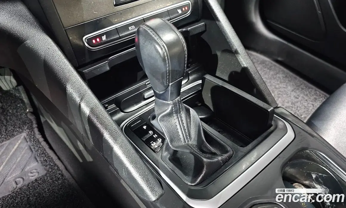 Renault (Samsung) SM6 2016 2.0 автомат (гидро), фото 9 Renault (Samsung) SM6 2016 2.0 автомат (гидро), фото 9