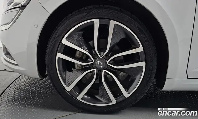 Renault (Samsung) SM6 2018 1.6 автомат (гидро), миниатюра 4