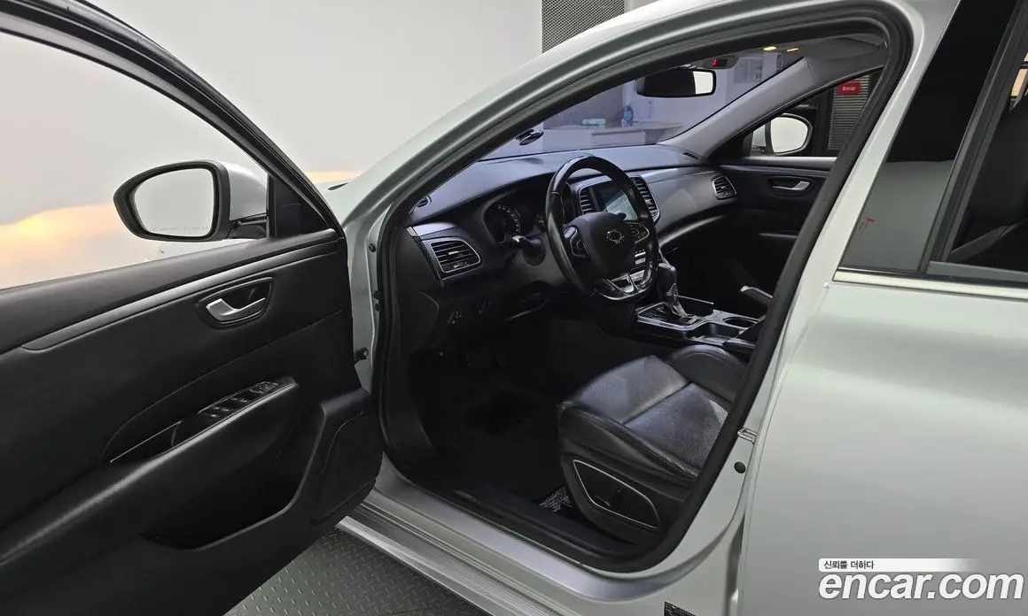 Renault (Samsung) SM6 2018 2.0 автомат (гидро), фото 10 Renault (Samsung) SM6 2018 2.0 автомат (гидро), фото 10