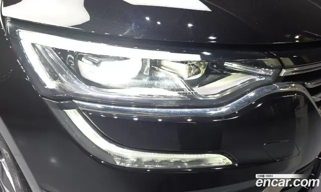 Renault (Samsung) SM6 2019 2.0 автомат (гидро), миниатюра 8 Renault (Samsung) SM6 2019 2.0 автомат (гидро), миниатюра 8