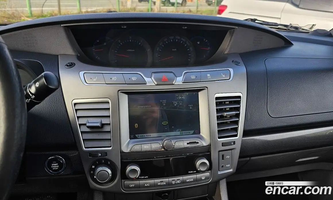 SsangYong Korando 2014 2.0 автомат (гидро), фото 15 SsangYong Korando 2014 2.0 автомат (гидро), фото 15