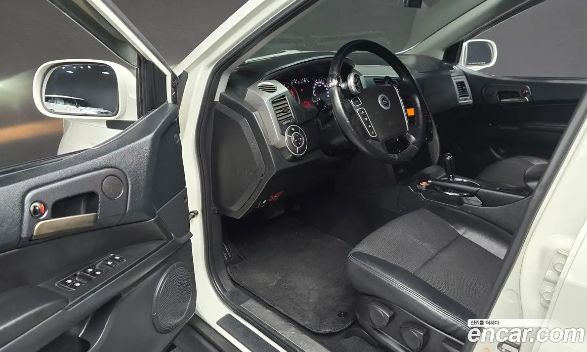 SsangYong Korando 2014 2.0 автомат (гидро), фото 13