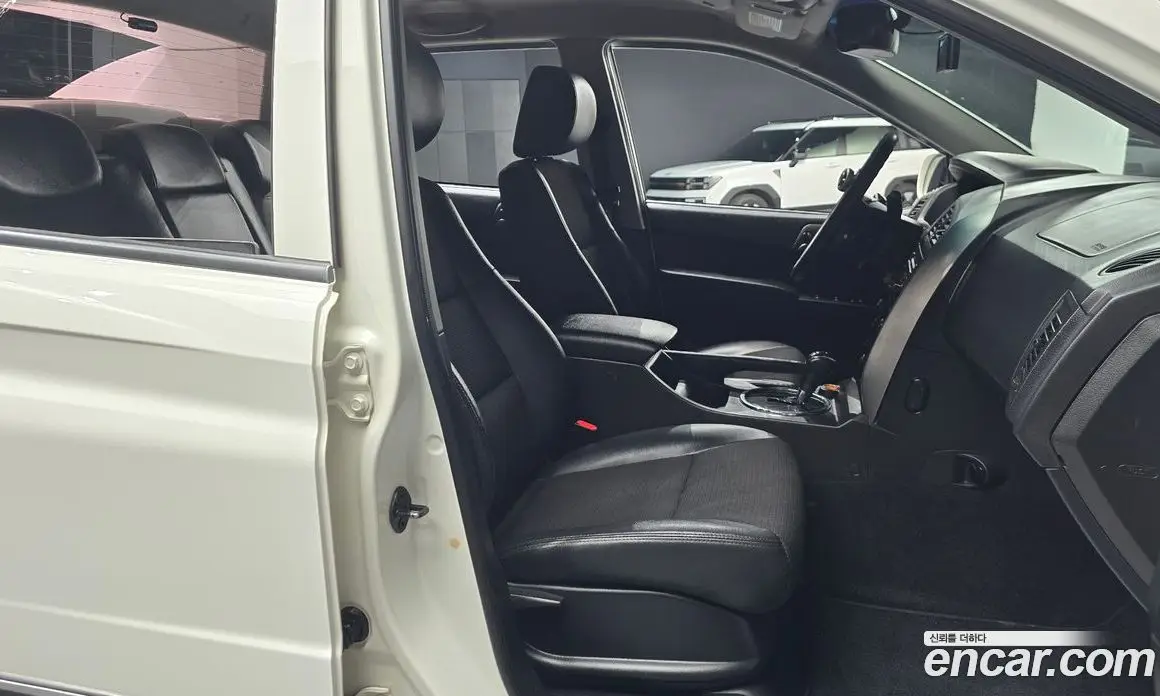 SsangYong Korando 2014 2.0 автомат (гидро), фото 16