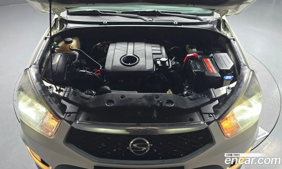SsangYong Korando 2014 2.0 автомат (гидро), фото 6