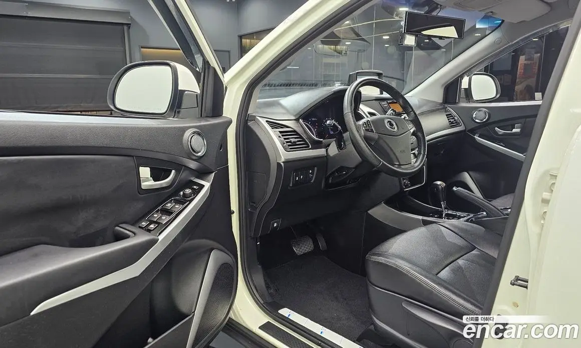 SsangYong Korando 2014 2.0 автомат (гидро), фото 13 SsangYong Korando 2014 2.0 автомат (гидро), фото 13