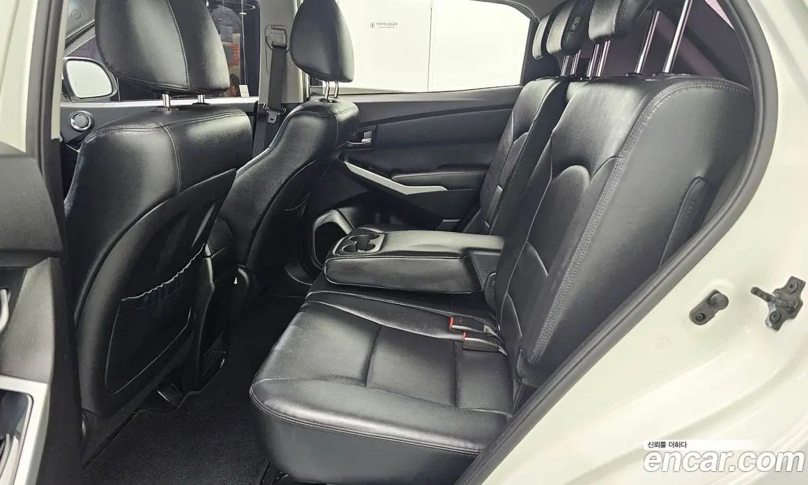 SsangYong Korando 2014 2.0 автомат (гидро), фото 18 SsangYong Korando 2014 2.0 автомат (гидро), фото 18