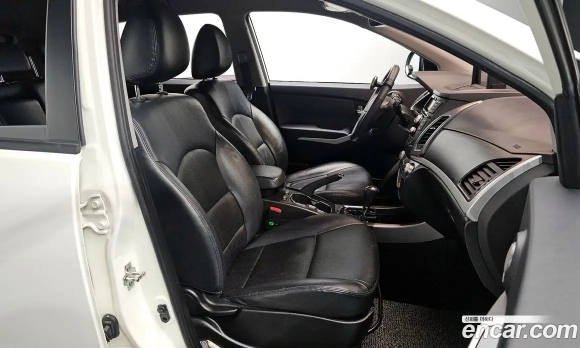 SsangYong Korando 2016 2.2 автомат (гидро), фото 18