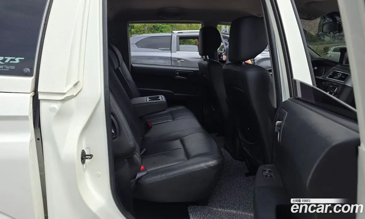 SsangYong Korando 2016 2.2 автомат (гидро), фото 16