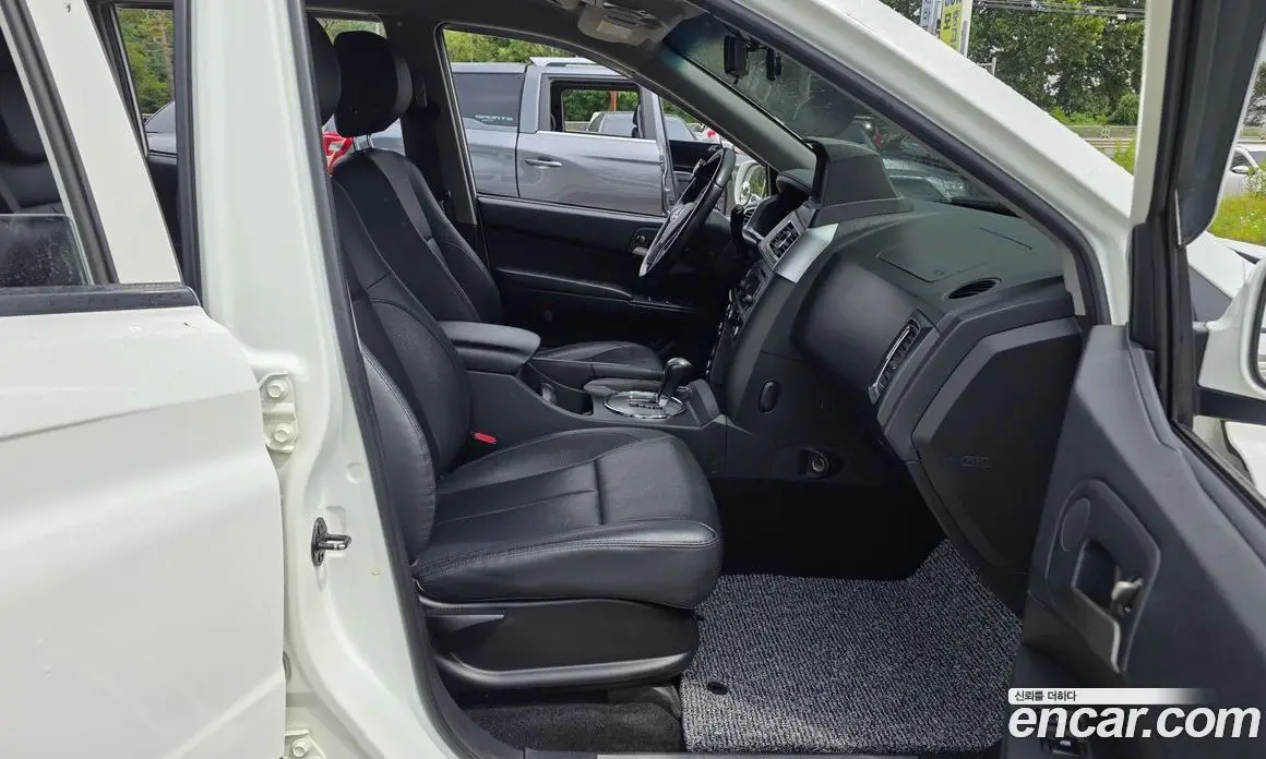 SsangYong Korando 2016 2.2 автомат (гидро), фото 17