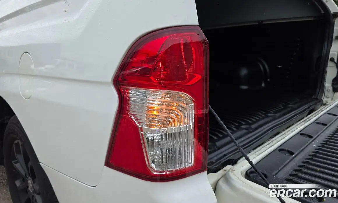 SsangYong Korando 2016 2.2 автомат (гидро), фото 9