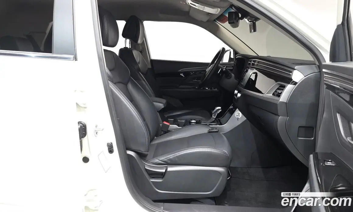 SsangYong Korando 2023 1.5 автомат (гидро), фото 15 SsangYong Korando 2023 1.5 автомат (гидро), фото 15