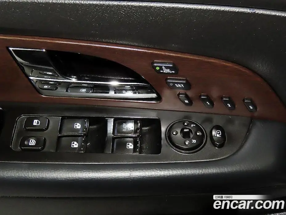 SsangYong Rexton 2013 2.0 автомат (гидро), фото 14 SsangYong Rexton 2013 2.0 автомат (гидро), фото 14