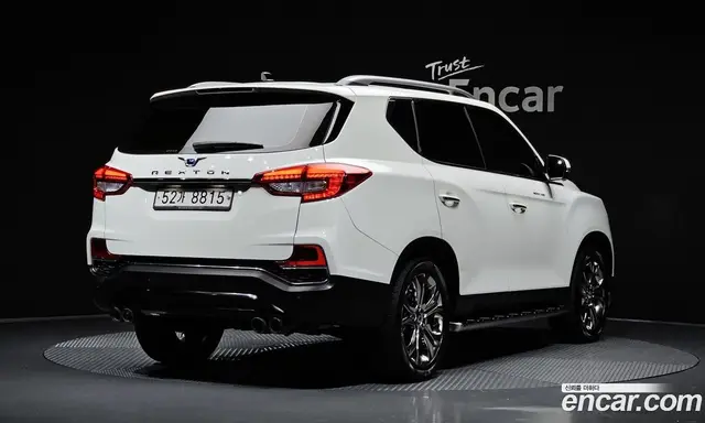 SsangYong Rexton 2018 2.2 автомат (гидро), миниатюра 2